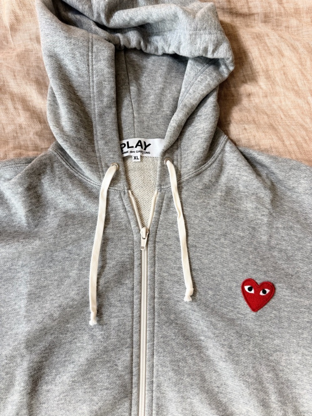 Comme des Garcons PLAY Red Heart Full Zip Hoodie Grey Men’s XL Like New - Picture 3 of 6